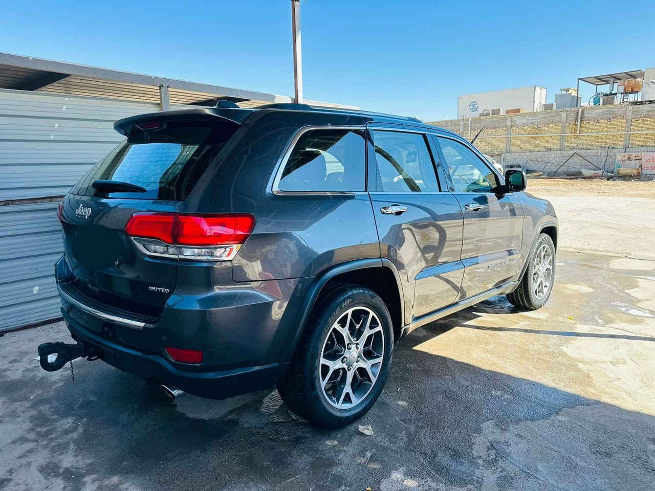 موديل 2019 ماشيه 98 الف كيلو متر بسمي بيه بنيد وجاملغ الاستفسار اكثر ***********
