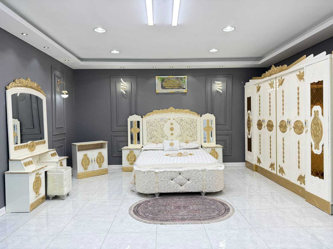 غرفة اخشاب  بسعر 950 

⚜️تفاصيل الغرفة ....⚜️

صاج خارج ٤ملم ام دي اف 🪭
وداخل معاكس ٣ملم 
صبغ مرمري درجة اولى 

عدد القطع  ٧ قطع 😍
1 //جرباية  قياس  ١٦٠ × ٢٠٠ 
//ميز جانبي ايسر قياس ٥٠
2// وميز  جانبي  قياس ٥٠
3// زاوية ارتفاع مترين عرض ٨٠
4// وميز بلازمه  
5//وميز مراية ارتفاع مترين عرض ١٢٠
6// وكنتور ٦ باب  ارتفاع مترين و١٥ طول ٣ متر و١٥


**إذا كنت صاحب هذا الإعلان وتريد حذفه لأي سبب، رجاءا أرسل رسالة إلى الدعم الفني**