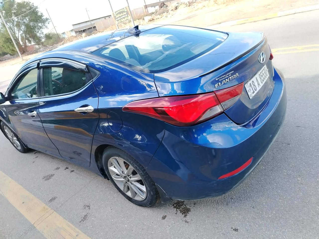 سلام عليكم سياره نوع النتره امركيه مديل 2016 السياره جاهزه كير مكينه 1800 دوش تبريد حداديه  تخم تاير السياره جاهزه كلش السعر ١100وبيه مجال السياره حادثه جاملغ وبنيد فقط بدون دواخل السياره ليبل واحد العنوان    كربلاء رقم الهاتف البيع فقط ***********
