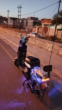 R9 • كاملة • نظيفة