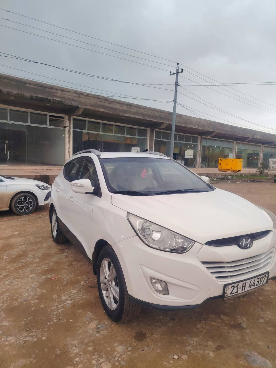 ***********
سەلامی خوالەهەموو لایەک 
هۆندای تۆکسۆن 2014
ڕەقەم سلێمانی تازەکراوەتەوە بەناو خۆمانەوەیە 2029تازەیە
دوو پارچەبەس پەمپ چەمەلەخی پێشەوە سەکن وبۆنیتەکەی مەکینەی نەکراوەتەوە 
مواسەفات فوولە بەس پانۆرامانیە 
شوێن سلێمانی 
سعر 153گەڵا 
تکایە نامەمەنێرە گەر مووشتەریت تەلەفۆنکە
