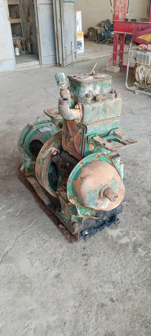 سلام عليكم موطور ماء هندي 4×4انج 
محرك لاطش ابيع على وضعه السعر 130الف
عنوان بغداد لاتصال
***********
