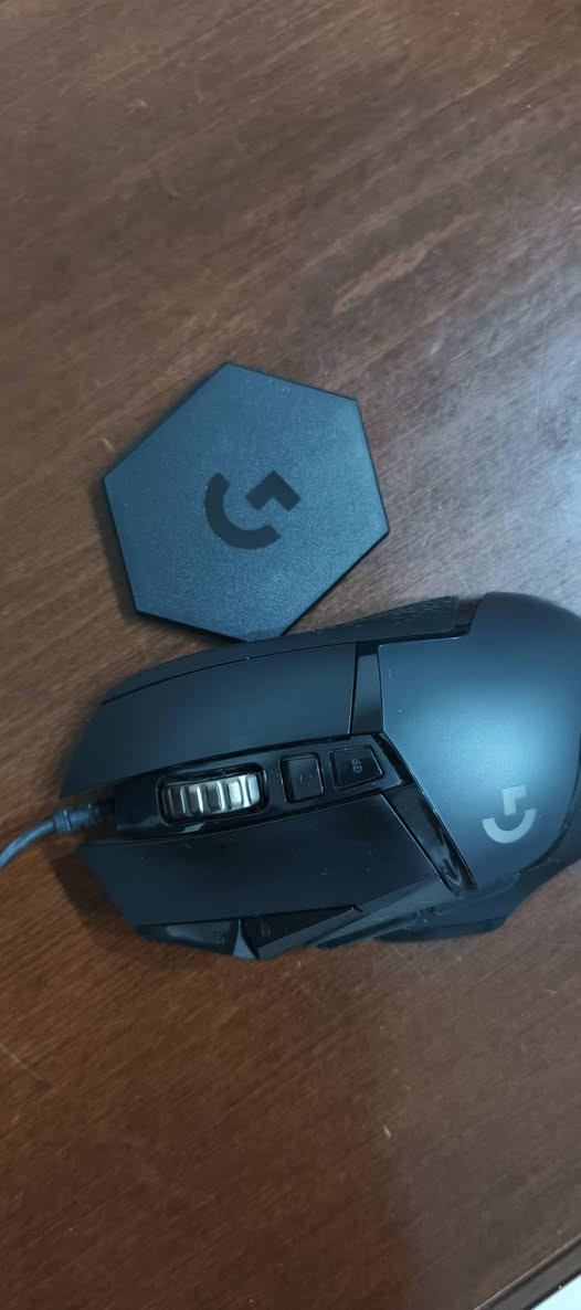 سلام عليكم ورحمه الله وبركاته
عندي هذني الغراض ماركه لوجتك 

مستعملات 15 ساعه متقطعه 

نضافه 100% شغالات بدون اي خلل 

1 ماوس لوجتك 

2 ماوس باد لوجتك 

3 سماعه لوجتك مال العاب وتشتغل على بلي 

واكس بوكس والخ 

4 كيبورد ميكانيك واضائه لوجتك مع ازرار اضافيه وكلهن بيهن باكيتات ما عدا ماوس 

للبيع بسعر  بلاش بلاش كلهن ب 225 الف 

للاستفسار *********** واتساب 

او علقلي وادخلك خاص تدلل
