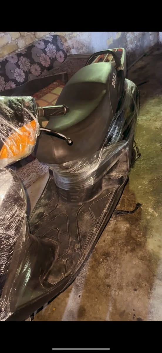 سبيسي للبيع ماليزي دراجه خير من الله مكينه خسره شغاله سلف و هندر و اشاير و عداد كيلو متر هم شغال دراجه نقص مابيها مكاني كوت سعر 425  وبيها مجال للطيبين  و مو شراء لا يتعبني رقم الهاتف ***********
