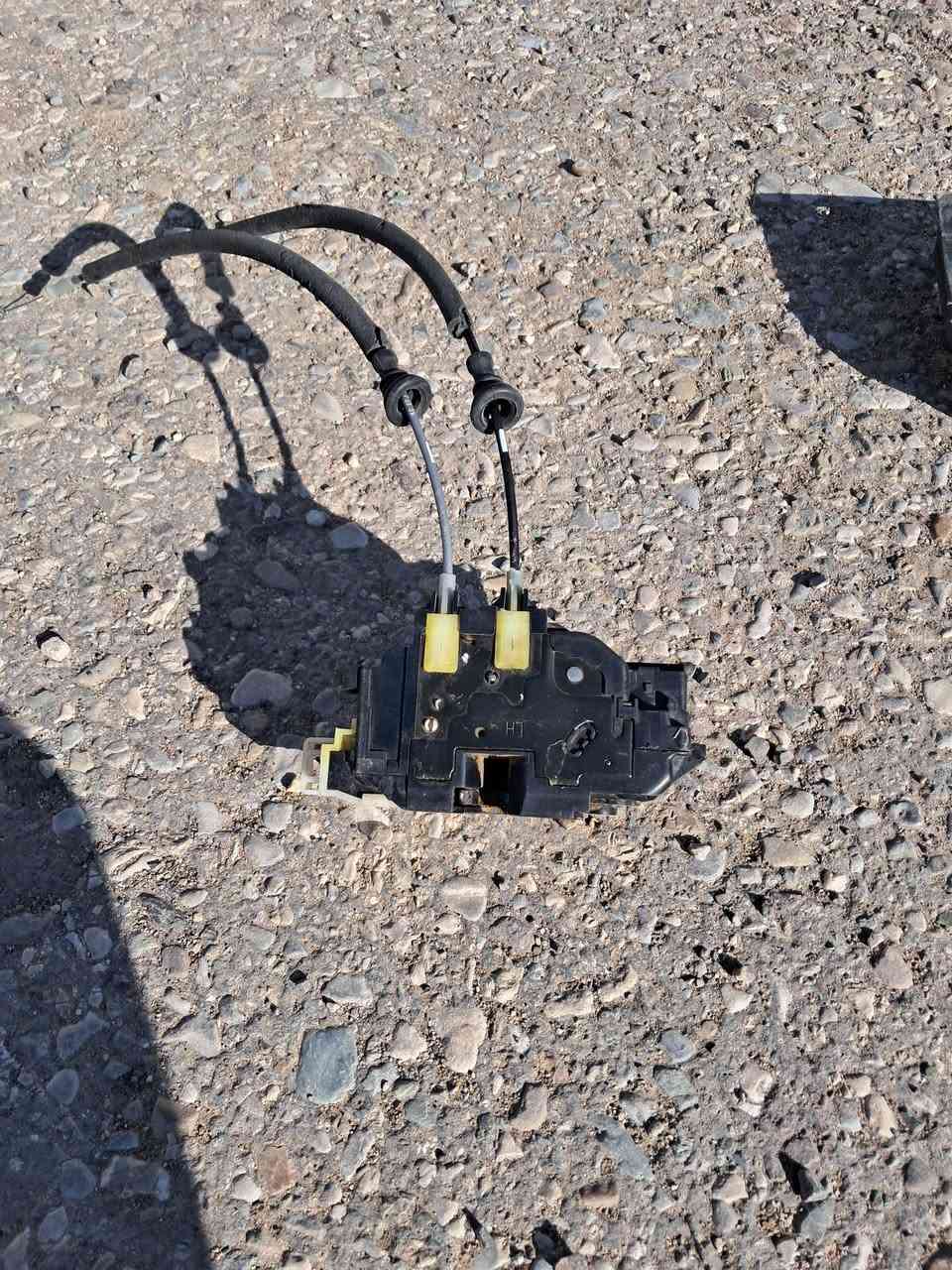 قفل باب سوناتا ٢٠ الف التوصيل


**إذا كنت صاحب هذا الإعلان وتريد حذفه لأي سبب، رجاءا أرسل رسالة إلى الدعم الفني**