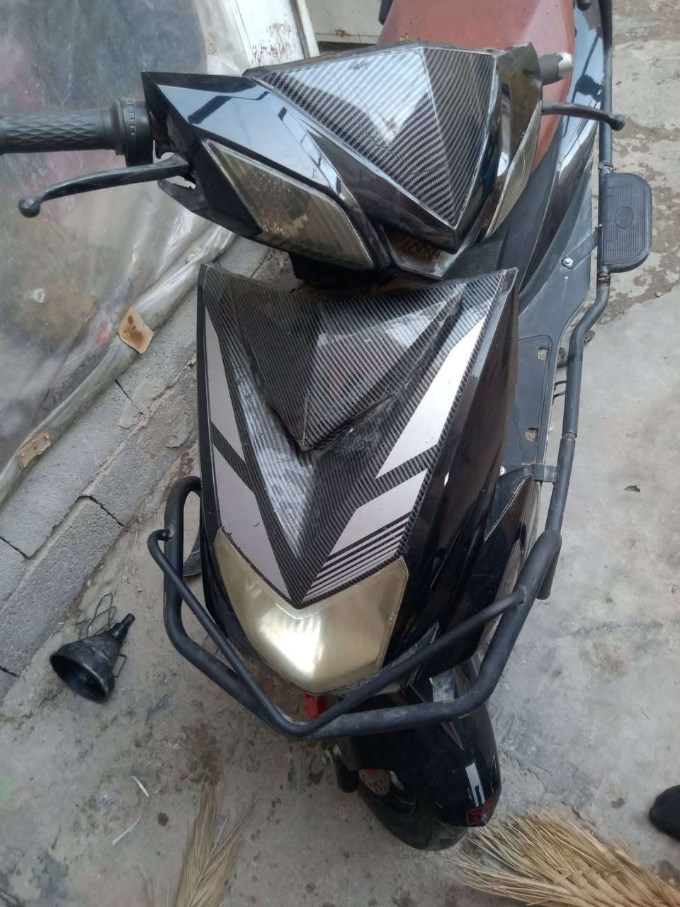 سلام عليكم دراجه شحن للبيع
دراجه نضيفه ما بيها كسر بالكفرات سرعتها 70
تمشيك40كيلومتر الشحنه الوحده بطارياتها مبدلات جديد
الدراجه بعدها جديده موديل 24 سعرها 450 عنواني مدينه الصدر


**إذا كنت صاحب هذا الإعلان وتريد حذفه لأي سبب، رجاءا أرسل رسالة إلى الدعم الفني**