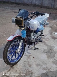 سلام وعليكم دراجه للبيع مديل ٢٠٢٥ دراجه كل عيب مابي 07744623661 سعرهه ...