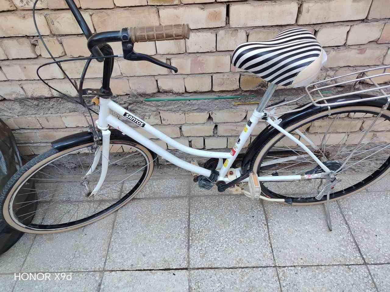 السلام عليكم عليكم
بايسكل حجم 26
ب 80 ألف
بايسكل نظيف ومرتب مثل مشوفون
رايده ب 85
بغداد رئاسة العبيدي شارع 20


**إذا كنت صاحب هذا الإعلان وتريد حذفه لأي سبب، رجاءا أرسل رسالة إلى الدعم الفني**