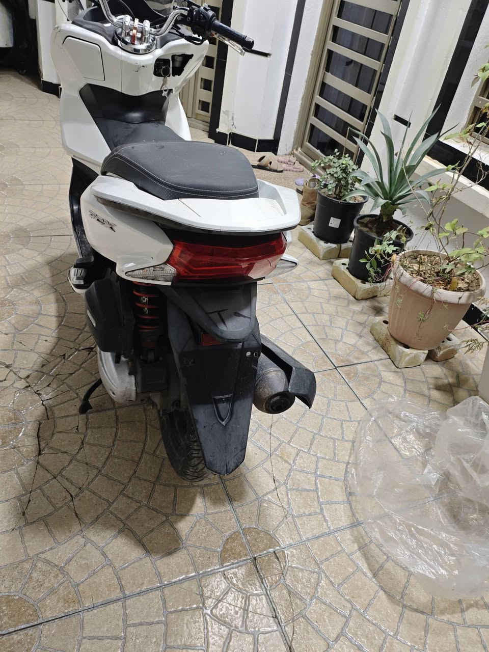 Pcx
جيل ثاني كوري نضيف جدا 
السعر 12 
مكاني مدينة الصدر بغداد 
***********
