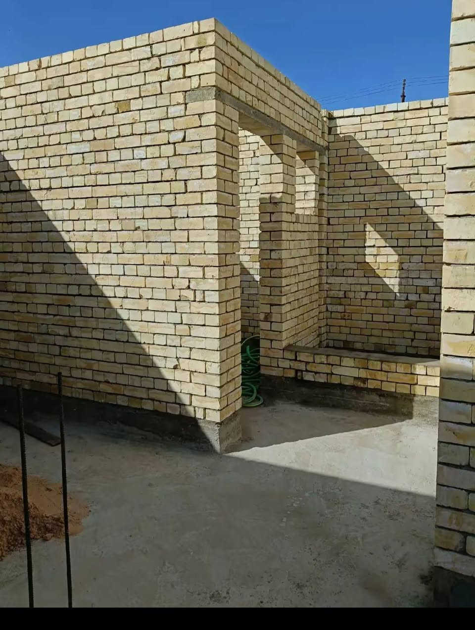 تحياتي السلام عليكم خلفات بناء 2 
متفرغين حاليا 
 نشتغل قطعي وعلى الدبل  بناء درجه اولئ مع النظافة بعد إكمال البناء
(مكان العمل داخل بغداد هاتف او) خاص
(***********.)متواجد (واتساب👉) 
(والله يرزق الجميع تحياتي)
