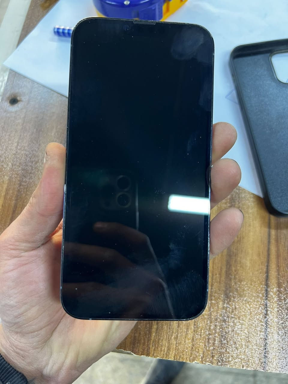 13 برو ماكس 
شرق اوسط 
ذاكره 256
بطاويه 100 مبدله اصليه 
شاشه مبدله نوعيه ممتازه 
للبيع سعره 375 وبي مجال 
***********
