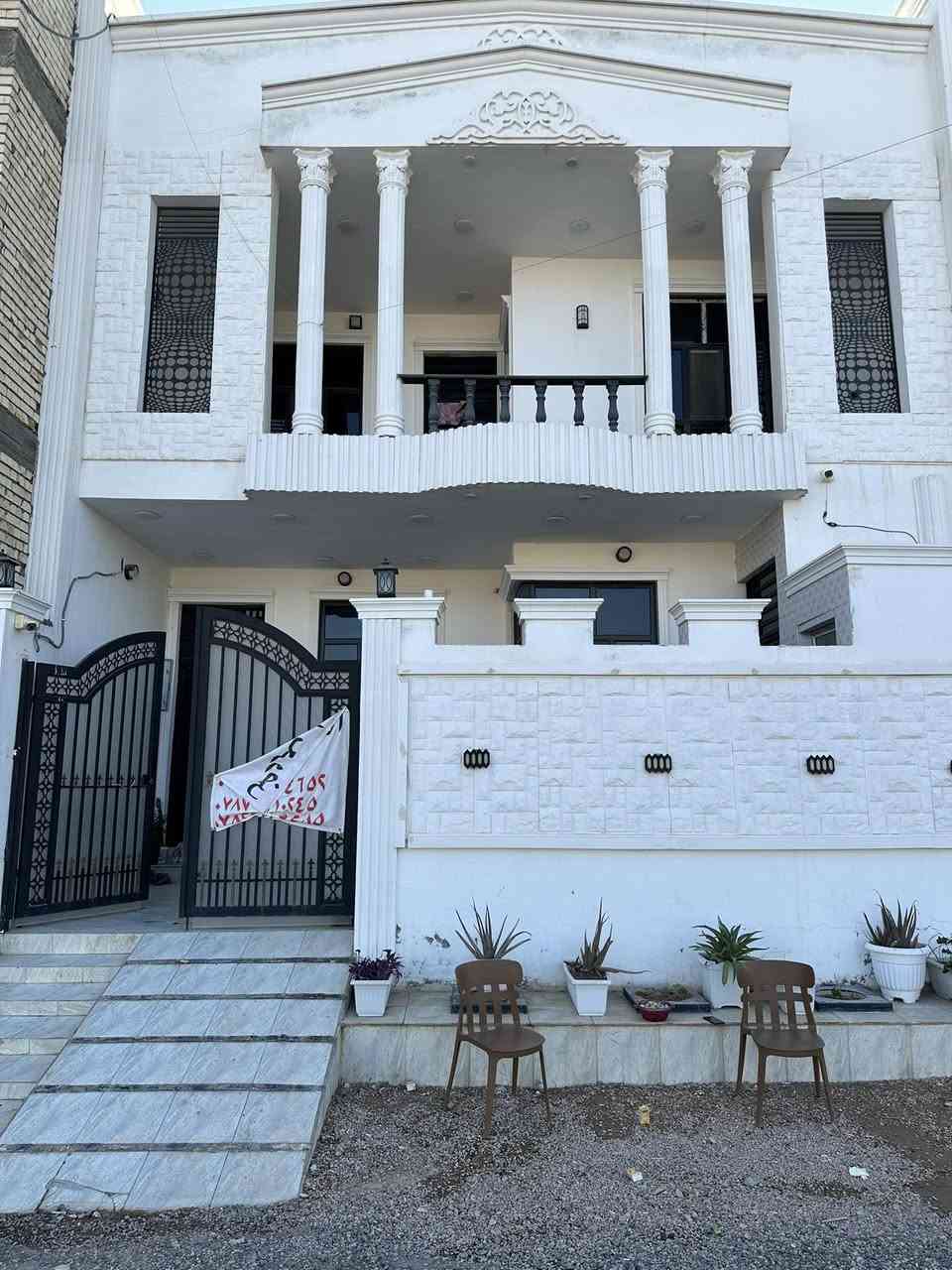 ((بسم الله الرحمن الرحيم))
🏡     🏘      🏚 

#بيت_للبيع         

🔴في الجغيفي ثانيه

🔴 كاع بيت نايل 

✅المساحة :180
 
مكون من 5غرف نوم
 صالات2
ومطبخ 
واستقبال 
حمام عدد2
مناور عدد 2

 🛣 الشارع 🛣🛤 : 10

🗒📑⚖️ نوع الملك : طابو زراعي صرف علمن عند الشراء تدخل مباشرتا بل سند المشترك الطابو لصرف الازراعي

💸💰 السعر  💰💸: 168🔴وبي مجال

للاستفسار : مراجعة 
🥇 مكتب الدليمي 🥇
🩸📍العنوان الجغيفي _نهايت سياج المقبرة على السايد الايمن.                         
                                     
            📱📲  للاتصال :  ميثم*********** 📞☎️

#عقارات_الفلوجة #عقار_للبيع #عقارات_الانبار #عقارات_العراق  #العقار #عقار
#العقار_للبيع #للبيع #بيع #بيت #بيوت #قطعة #قطع
#ارض #
