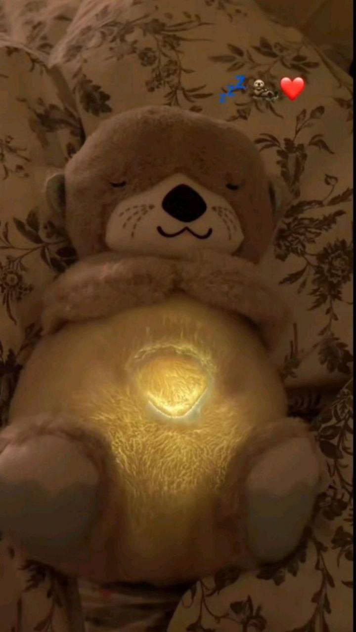 دمية سوث اند سناجل اوتر دميه موسيقية مخملية للأطفال👶🏻 الرضع من براند فيشر برايس👶🏻 
اصلية درجة اولى 💯💯

✨دمية على شكل حيوان الدب 

✨لهاية وموسيقية بحركة "التنفس"

 ✨للأطفال من سن الولادة فما فوق

✨اكتشافًا حسيًا لتنشيط حواس الرؤية
 والسمع واللمس لدى طفلك

✨تحاكي الدمية على شكل دب 

✨✨الحركة الإيقاعية للتنفس لتهدئة طفلك بشكل طبيعي

✨قابلة للتخصيص مع ما يصل إلى 30 دقيقة من الموسيقى والأصوات

، ✨والتحكم في مستوى الصوت، والأضواء الخافتة

✨أقمشة فائقة النعومة؛ يمكن غسلها

 ✨يغسل في الغسالة مع إزالة الإلكترونيات

✨الباقي فقط اللون البنفسجي 🟣

السعر 15 الف 
🚘يوجد خدمة توصيل لجميع محافظات العراق 🚘]
دمية الدب النائم 🧸❤️


**إذا كنت صاحب هذا الإعلان وتريد حذفه لأي سبب، رجاءا أرسل رسالة إلى الدعم الفني**