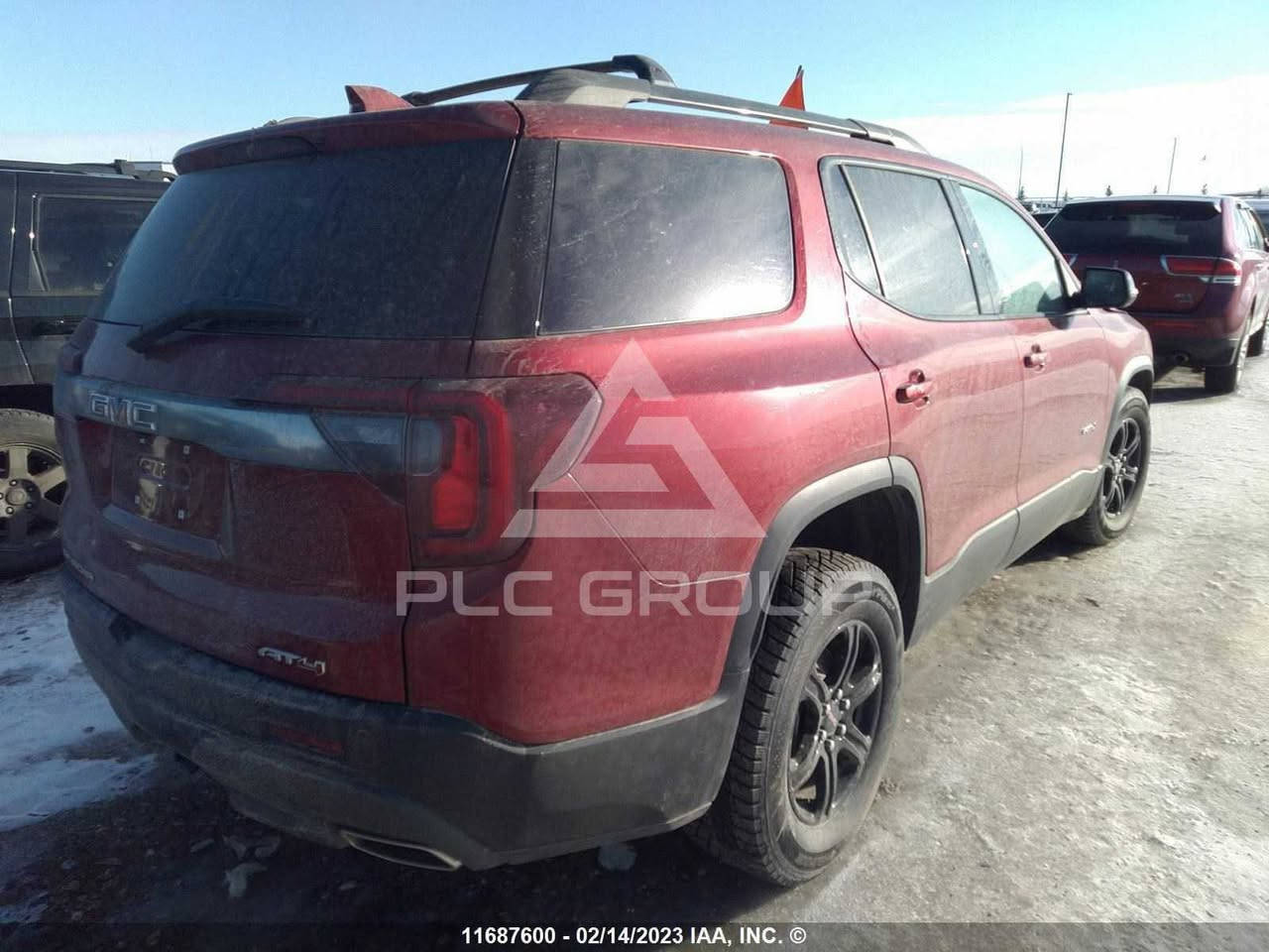 جي ام سي اكاديا AT4 رقم اربيل فول مواصفات للأخير  2022
اعلى فئة بعد الدينالي 

حادثها موضح بالصور جاملغ ايسر مبدل وربع البنيد مصبوغ والدواخل مكفولة من الكص واللحيم والصبغ 

محرك ٦ سلندر ٣٦٠٠ - ٧ راكب - ٣ قطع تبريد 
٥ كاميرات (360)- سلايد قطعتين - شاشة عداد الكترونية - تبريد وتدفئة كشنات امامي خلفي - فور ويل(AWD) - كشنات جلد - خزن كشنات الأمامي تدفئة تبريد والخلفي تدفئة - داتا شو سرعة ورون على الجامة الامامية - تشغيل عن بعد - نقاط عمياء - رادارات امامي خلفي جانبي - صندوق كهرباء ( ويفتح بالرجل ايضا ) - سستم صوت (bose) - كشنات كهرباء - حساسات امامي خلفي - تحديد مسار - اوتو ستوب - توقف ذاتي عند الاقتراب من السيارات - قفل تلقائي - مراية قلاب عند الرجوع للخلف + تعتيم ذاتي + اشاير بالمري - سايد بريك بصمة - ٥ وضعيات قيادة - مناخ منفصل - فول تحكمات ستيرن - اضاءة العالي اوتو - منظومة زنون بلادي  
‏‎وبقية مواصفات الفول …
ماشية 29 الف كيلو قابل للزيادة 
السنوية لغاية 2028

سعرها  $265وبيها مجال بسيط 
‏‎السيارة جديدة بمعنى الكلمة وبالواقع بعد احلى وكل التفاصيل مذكورة بالكامل اي استفسار هذا رقمي *********** مكان السيارة الحلة بأسمي تحويل مباشر فقط
