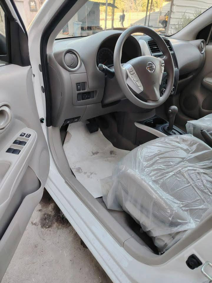 سلام عليكم نيسان سني مصري مديل 2025 اخوان السياره ع وظع الشركه رقم اربيل دولي جديد انكليزي ماشيه ٣٠٠٠ الف يعني زيرو بيه بارد شبر باب عكس السائق فقط بدون صبغ طخه دراجه بسمي تحويل ثاني يوم مكان السياره بغداد البلديات السعر 129قفل هاتف ***********
