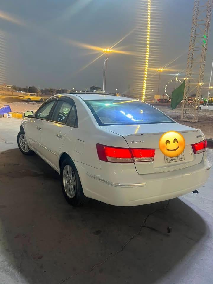 سلام عليكم سوناته 2009 لبيع  خليجي
سياره بيها باب مبدل ومصبوغ وره باب سياق فقط وباقي بيها رشات صبغ وبيه باردات فقط   بدون ضربه مكينه 2000 دوش كير وحداده وتبريد فول سياره جاهزه ع الاخير رقم سياره بصره بسمي سنويه 28 مكان سياره بصره زبير 
***********// سعر 100 وبيها مجال حك جيه
