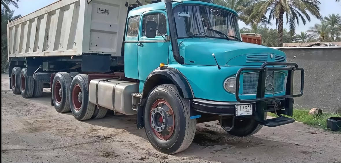 لسلام عليكم مارسيدس تريله قلاب82 للبيع راس وعربه جاهزه للعمل سنويه مجدده بسمي الاستفسار ***********.                      ***********
