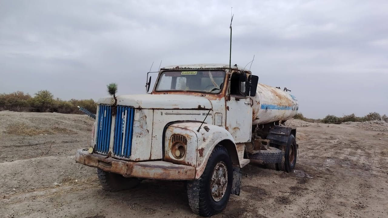 سلام عليكم سياره سكانيه موديل 79رقم الهاتف ***********
