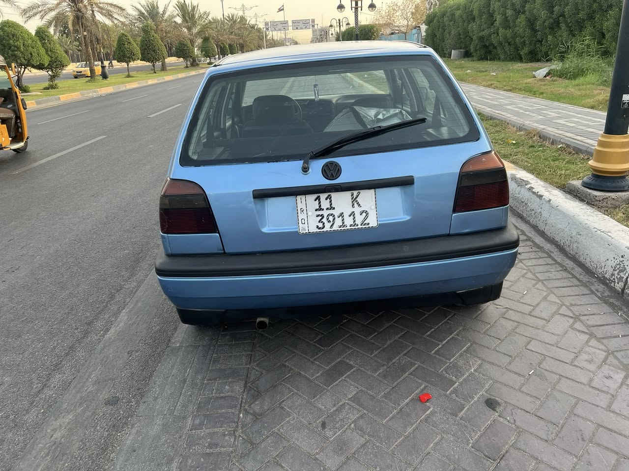 السلام عليكم كولف 1992 رقم بغداد باسمي مكينه 2.0 كير عادي المكينه تنقص مكاني بغداد شارع فلسطين السعر 43 الشراي يتصل ***********
