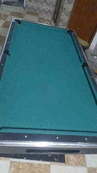 ميز للبيع • بصرة