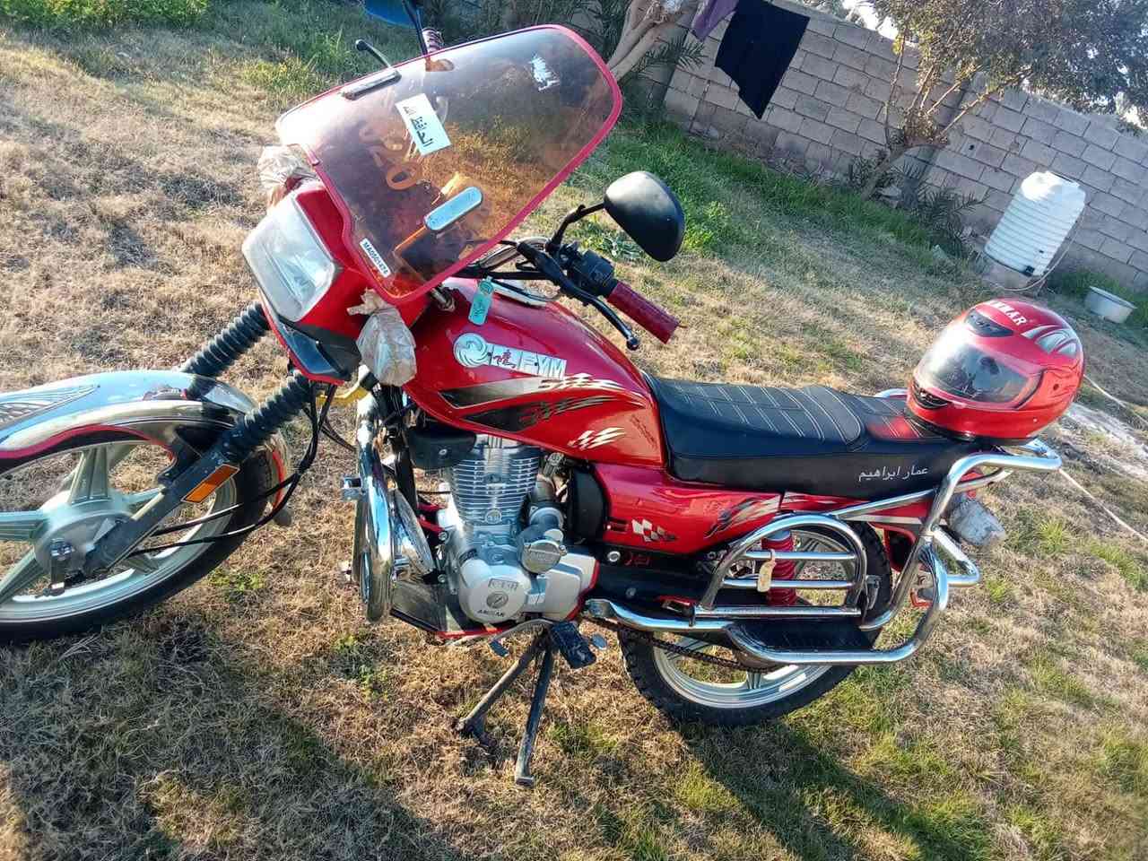 للبيع فيوم عشرين جديده مامفتوح بيه برقي واحد مكاني واسط نعمانيه قريت المقام *********** سعر اتصل
