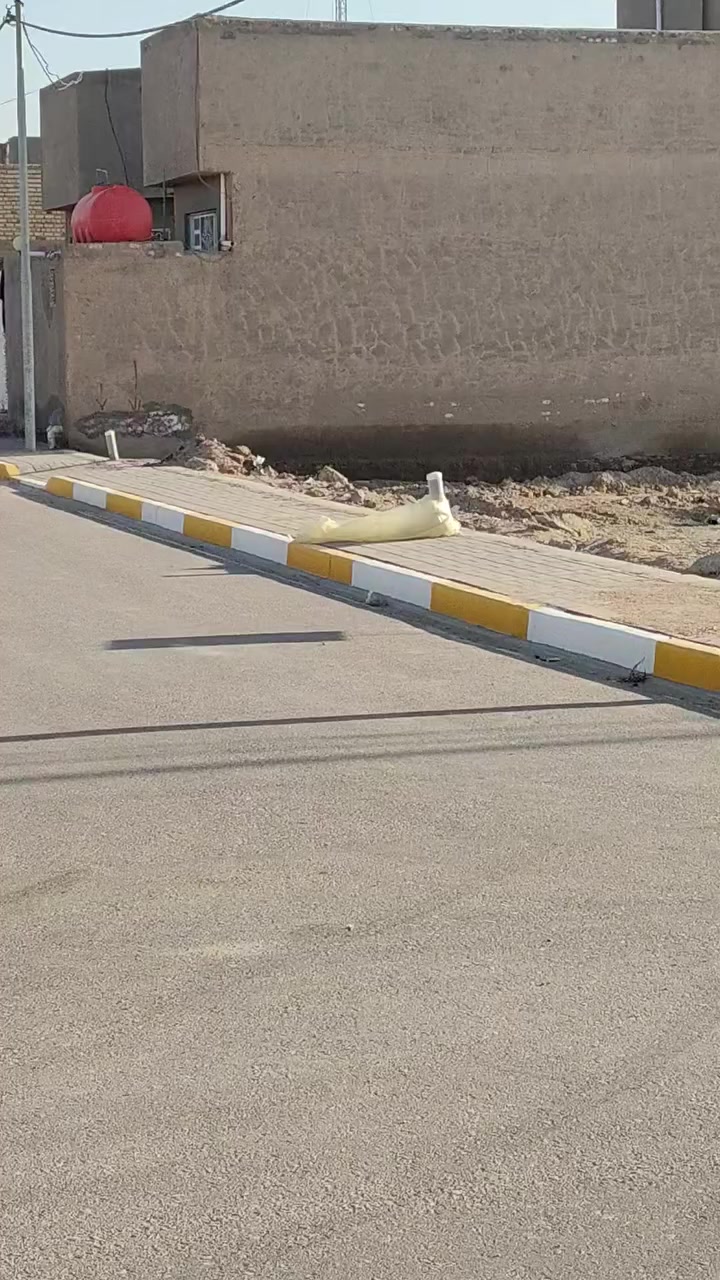 قطعة ارض للبيع 240 متر بصف الركن السماوة الشراكية السابعه لتواصل مكتب الفيصل للعقارات ***********
