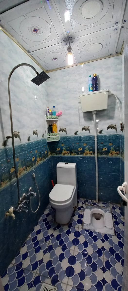 دار  للبيع مساحه (100م) معملجي خلف مدارس العميد الخدمات ماء مجاري كهرباء   شارع 6 م السعر ( 135 ) 
للإستفسار الاتصال على الرقم ***********
*********** كربلاء, العراق
