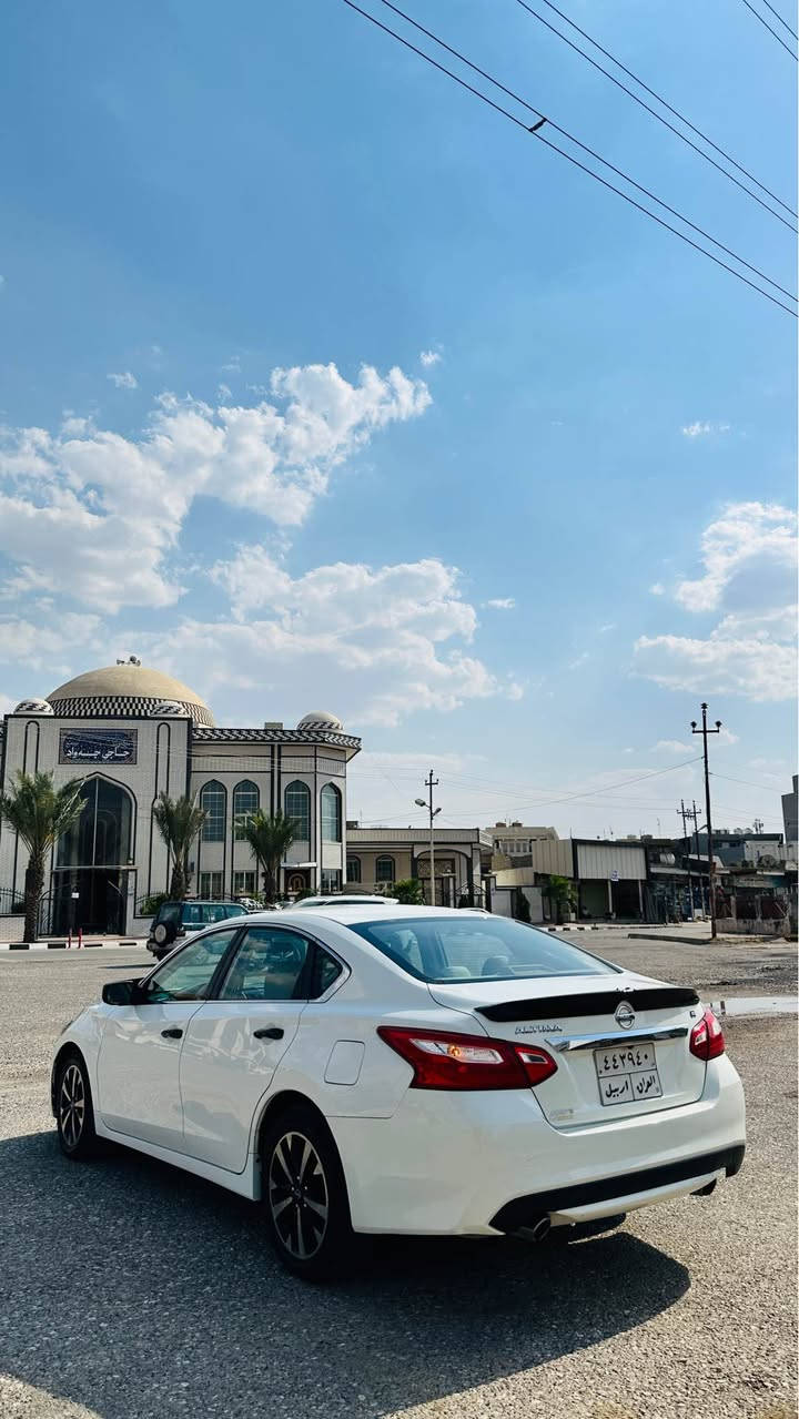 تەنها بۆنیت بۆیاغە لەگەل ٤ جیگای تعدیل ساردەکوت ژورئ نیتی شانسی و بەتانەی گئر و مەکینەی نەکراوەتە بئ کیشەیە ئەرباگی سوکانی سیستەمە ناو زەرد مواسفات s ٢٠١٦ ١٥٠ هەزار رۆشتوە مەجالیکی کەم *********** أربيل, العراق
