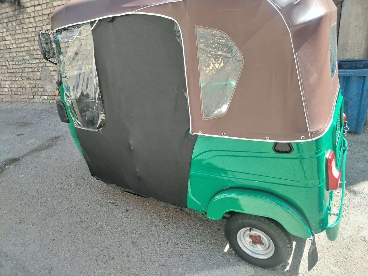 السلام عليكم شباب
تكتك للبيع 2021/9 /25
عنوانه جسر ديالئ حي الرياض سواق الرياض
تكتك موقمه بغداد
ضربه الغوده
المحرك جنجيل
سعر 7750 بيه مجال
***********
