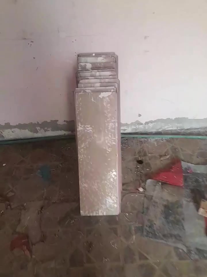 سلام عليكم متاح ارفوف وعددهم وباب اسواق ٦ طلاقات ابيع شلع التفاصيل بصوره العنوان البلديات الاتصال ***********
