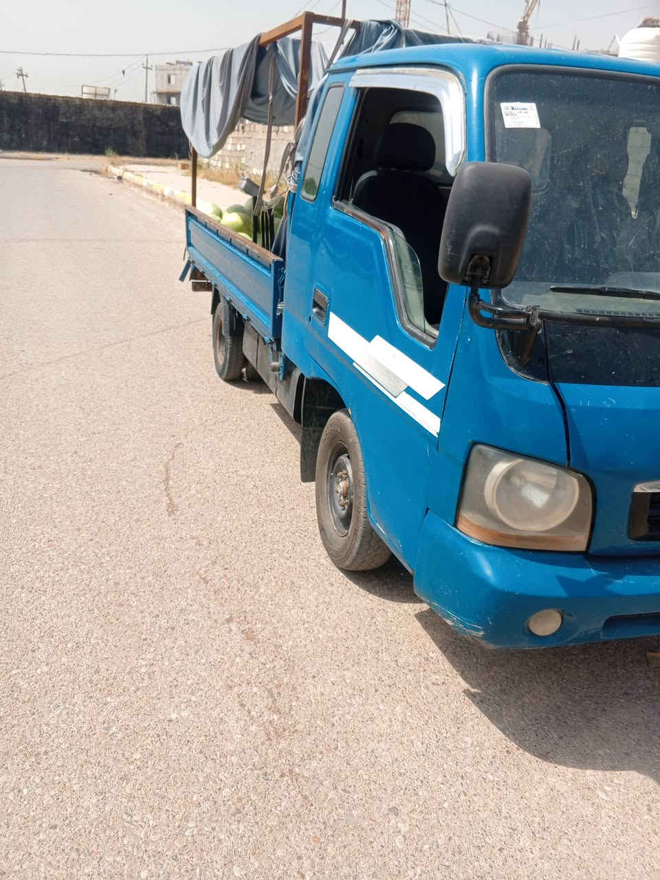 كيا حمل ام عيون موديل 2000للبيع وهذا رقمي ***********
