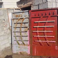 باب حوش • عرض ٢م • بحاجة اصلاح