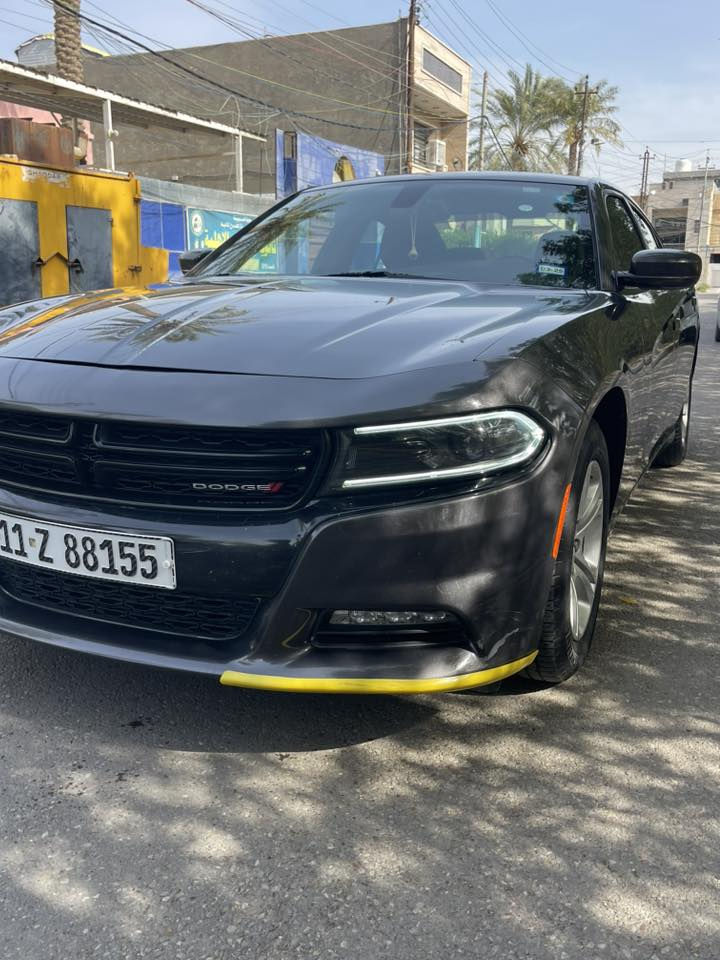 السلام عليكم
جارجر sxt وارد امريكي موديل ٢٣ النداء الاخير رقم بغداد
حادث موضح بلصور قبق الصندوق فقط مبدل
نفس اللون بدون صبغ بدون اي دواخل والباب نفسه راجع البلادي مالهة ممبدل بدون ايرباك السياره مواصفاته
كشنات حظن كهرباء فول
مرأه تعتيم وسطيه
حساسات خلفيه
شاشه كبيره كاربلي
بصمه دخول ذكي
تشغيل عن بعد 
تخم تاير وصدر بلادي مكفول
ولاكلوب مشتغل بلدشبول
السياره كلش نظيفه وكشرهة نظيف
مكانها بغداد ***********
السعر 228وبيهة مجال بسيط
