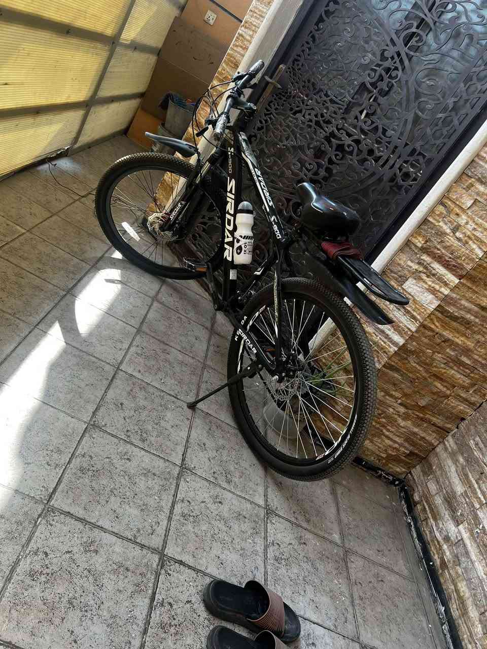 حجم 27.5 المنيوم 150 الف قفللل من الاخير بدون ماتعامل
العنوان / البياع شقق حي صدام 
***********
