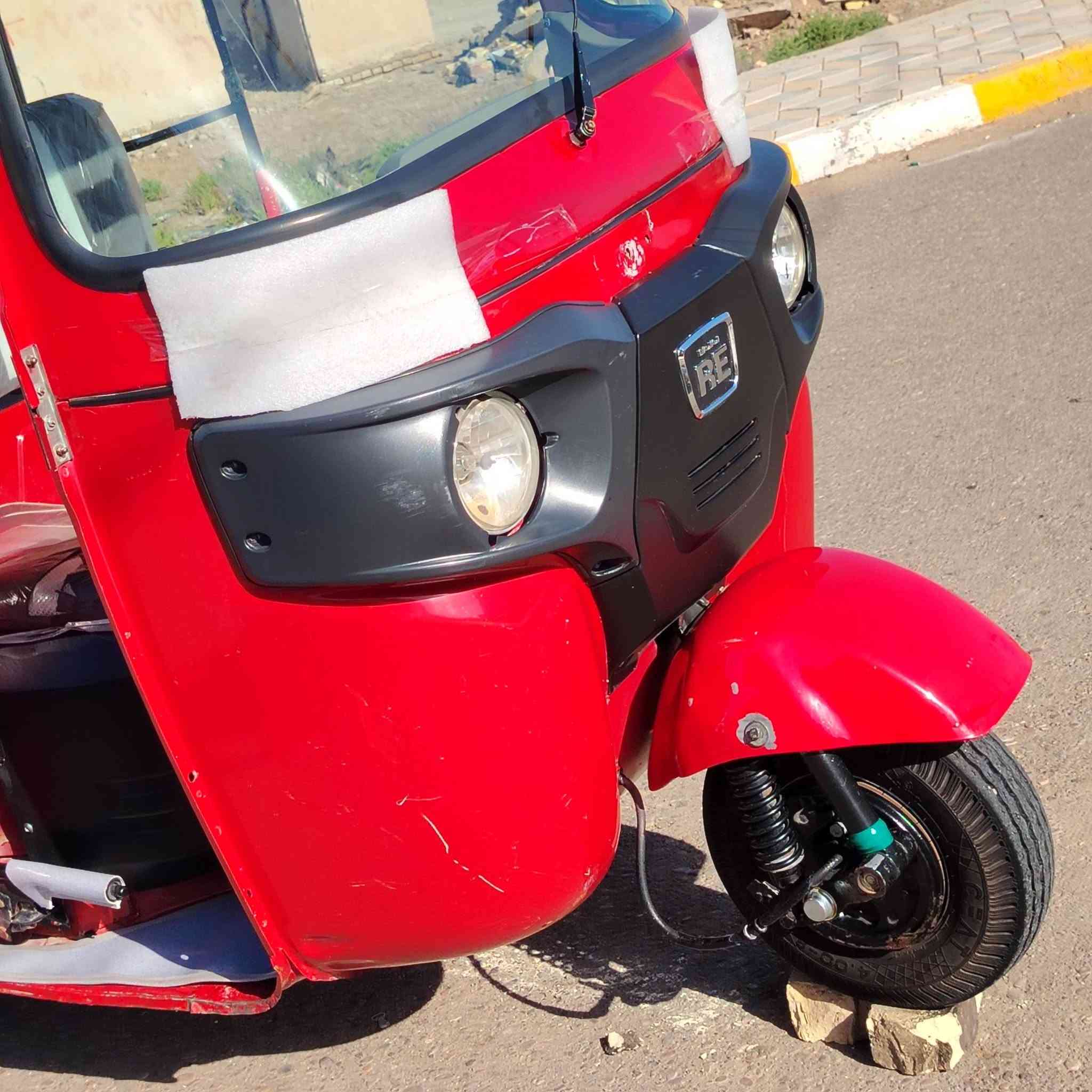 تكتك البيع ميسان وراق وكيله سيد خلدون موديل 22 المحرك كفاله والكشره كفاله بيه ربع صابع معجون بل الغد  والباقي كفاله عامه  ***********

