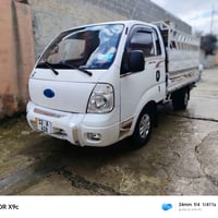 كيا 2700  موديل 2010 وسنوية 2029بأسمي حصة كاز بيها كهربائيات كلها شغال...