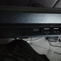 شاشة أيسر • ٢٧ بوصة • منافذ HDMI