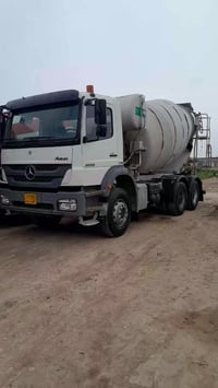 اكسور • ٢٠١١ • ٩متر