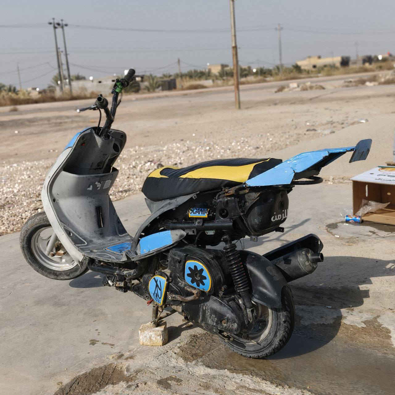 سلام عليكم دراجه ماكس منغولي حربي للبيع سعر 400 وبيه مجال بصيط  مكاني رميثه متواجد فيس او اتصال  عله هاذه الرقم ***********
