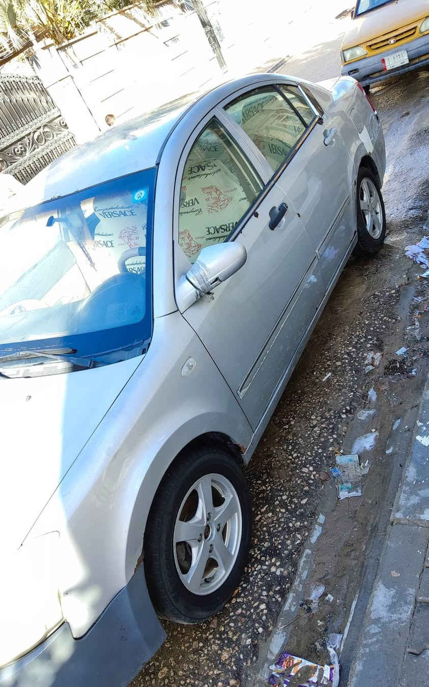 سلام عليكم
شيري اي فايف A5

موديل 2011 رقم بابل

الماني صاحبها يريد مداور 

مكينة جديدة حاوية 

دواخل جديدة تبريد وتدفئة شغالين 

سنوية 2028

مكان نجف  

سعر 32

تواصل ***********
