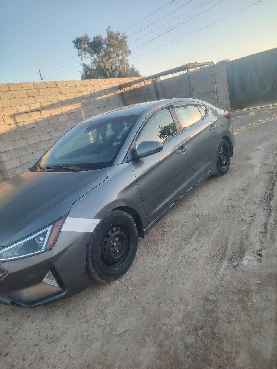 السلام عليكم النترا 2019 وارد امريكي حادث مثلث سياره حلوه خير من الله كير ومكينه  خير من الله  وتبريد وحداده سياره باسمي مكاني بغداد ابو غريب *********** بي واتساب
