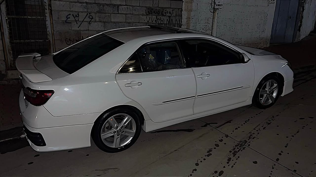 تۆیۆتا ئۆریۆن 2012 V6 سپۆڕت 
سەیارەکە نمونەیە لە جوانی قەپات مواسەفات 
شکڵی کامری ڕوسی و سپۆرتە ٦ بستۆن گێڕ و مەکینە ئەڤەلۆن v6 
خلیجی سفری شەریکەی سەردار 
مواسەفاتەکانی :بەسمە و سڵاید و شاشە گەورە
دەبڵ ساڵۆنسا-کوشن جلد و کارەبای
پەردەی دواوە کارەبای-حاسەی پێش و دوا 
تەبرید مەرکەزی- لیدی بەرپێ شەریکە 
٥ ویلکەپی شەریکە و تایەی bridgestone بیلادی لەژێرە
 ٢ پارچەی بۆیاخە بێناو گرتن بێ ئێرباگ (٢ چەمەلەخ) 
گێڕ و مەکینەی نەکراوەتەوە بەشەرت سەوتی دیجیتاڵیش بەشەرت
 کامل سێرڤس کراوە ڕۆن و هایدرۆلیک تازە گۆڕاوە 
٢٠٠ کم حەقیقی ڕۆیشتووە 
سەیارەی مەعرەز نیە 
سلێمانی ناوشار ***********
نرخ : ١٤٥  گەڵاو معامەلەیەکی کەم
 گۆڕینەوەش ئەکەم السليمانية, العراق
