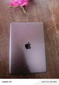 ايباد 9 • ٦٤ • نضيف