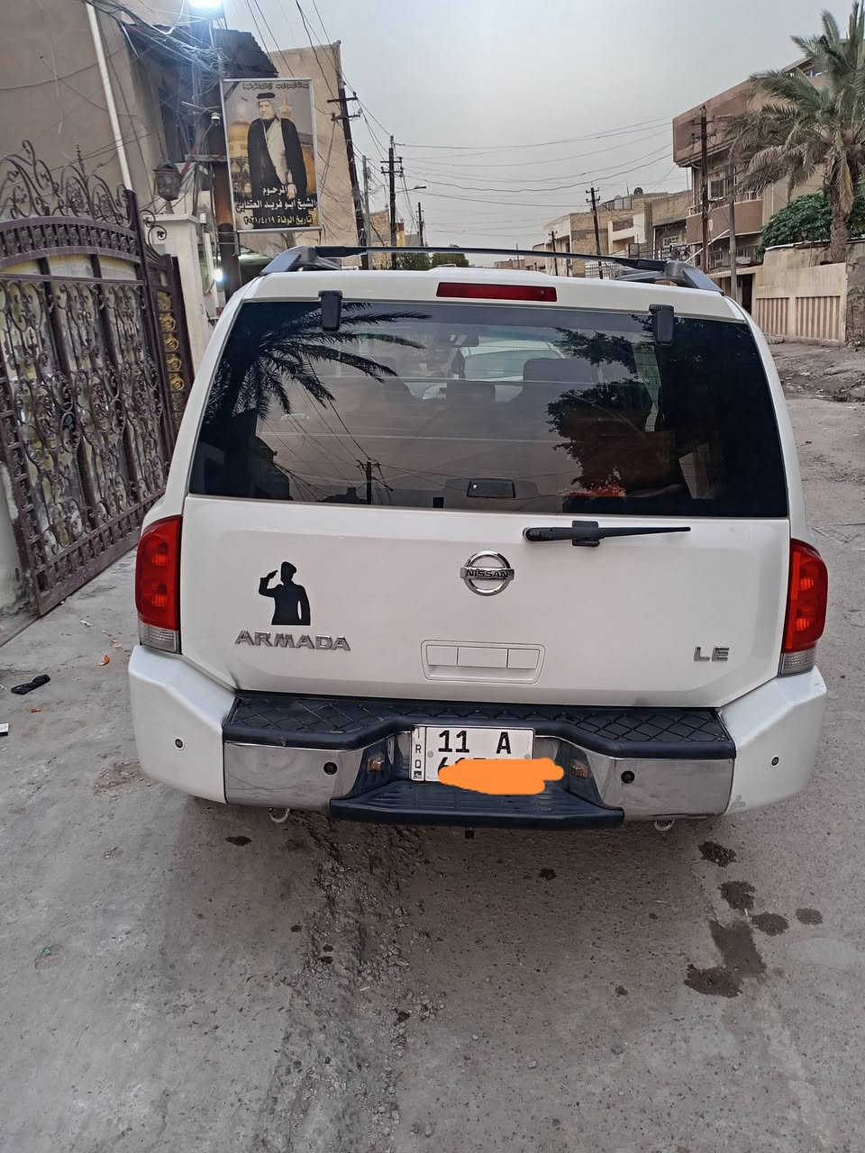 سلام عليكم
سياره نرماده ابيض
موديل 2007
 المواصفات
فتحه
بصمه
كشنات كهربائي
صندوق كهربائي
سبعه راكب 7
3 قطع تبريد ثلاث
تخم تاير
صدر امامي جديد
صدر خلفي جديد
كهربائية جديده شغاله
سياره نضيفه
رقم بغداد دولي 
بئسمي تحويل ثاني يوم 
السعر 95 $ وبيه مجال
المكان بغداد الجديده
الرقم الهاتف ( ***********)
