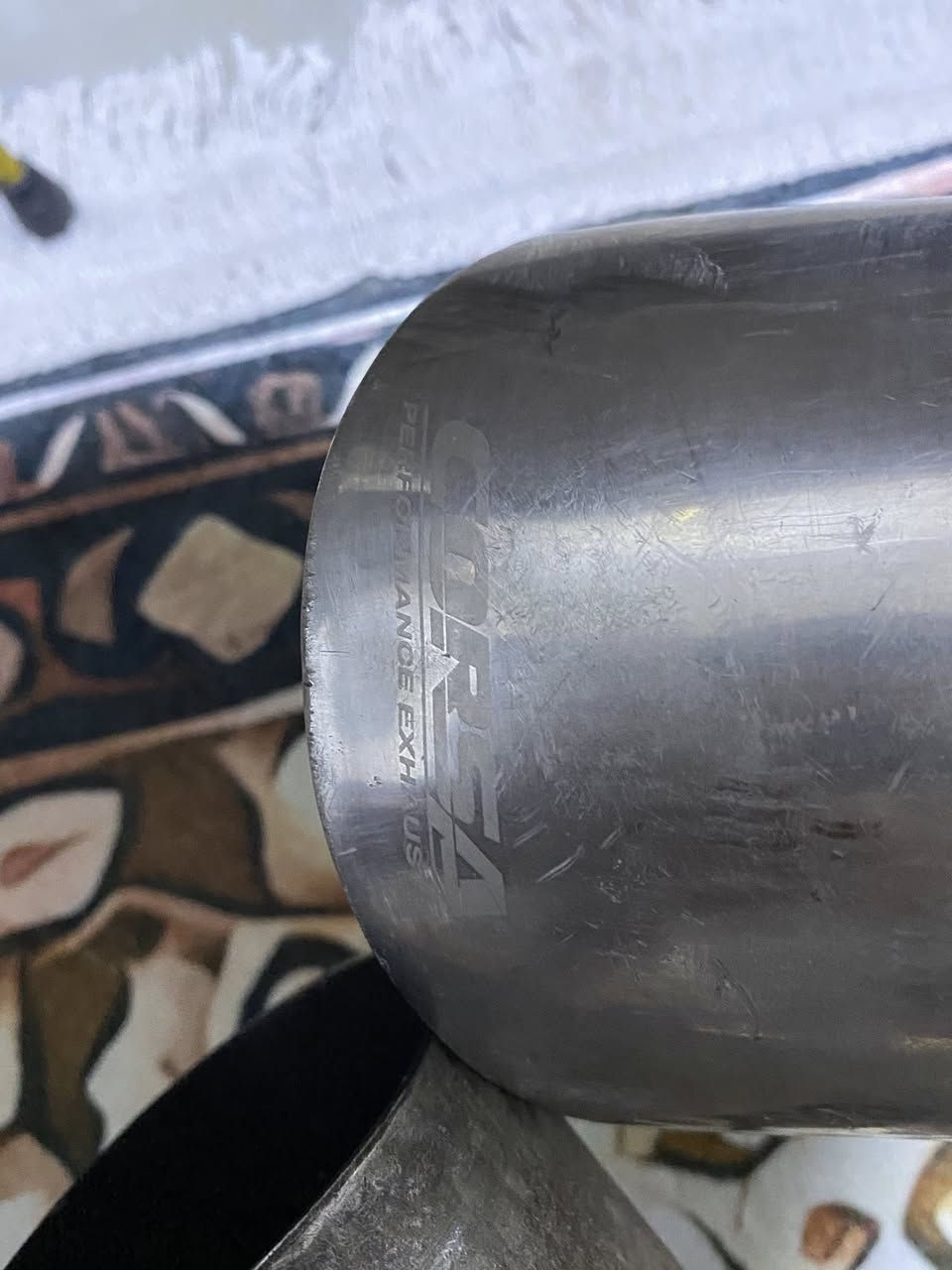 سلام عليكم 
اخوان كزوز كورسا اكستريم جارجر جالنجر اوبامه يرهم

كزوز كله قفايص 
بس حطيت وسطيات بلنص وشلتهن ورجعت البوري نفسه
كزوز صوت مرعب بمعنه الكلمه
مكاني بصره
***********
