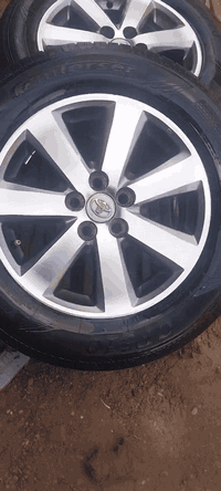 السلام عليكم شباب تخم ويل كب كورلا حجم ١٥جديد لاتصليح ولا شخط نظافتهن ٩٥%وتخم تاير نضيف كلش للبيع اومراوس مكاني بغدادهاتف ***********وبيه واتساب  الشراي يراسلني واتساب اوخاص لان مامتواجد ع التعليقات
