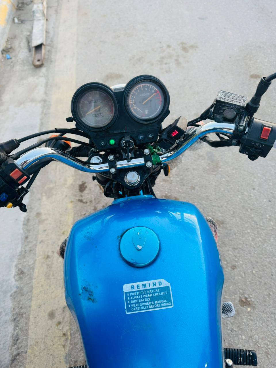 السلام عليكم...عندي دراجه داوين نفخ محرك 200 بي خيط بخار دراجه مامفتوحه رقم وسنويه كربلاء موديل2022 مكاني كربلاء حي الاطارات السعر 1750 وبيها مجال
***********
