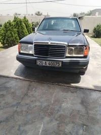 مرسيدس • ١٩٩٠ • محرك نظيف