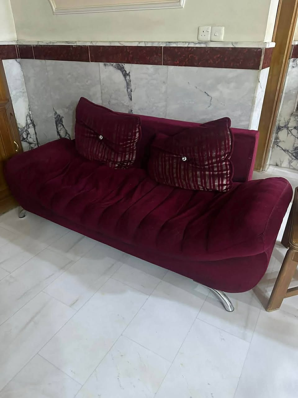 طباخ شغال وتخم 7 مقاعد للبيع مكان حريه


**إذا كنت صاحب هذا الإعلان وتريد حذفه لأي سبب، رجاءا أرسل رسالة إلى الدعم الفني**