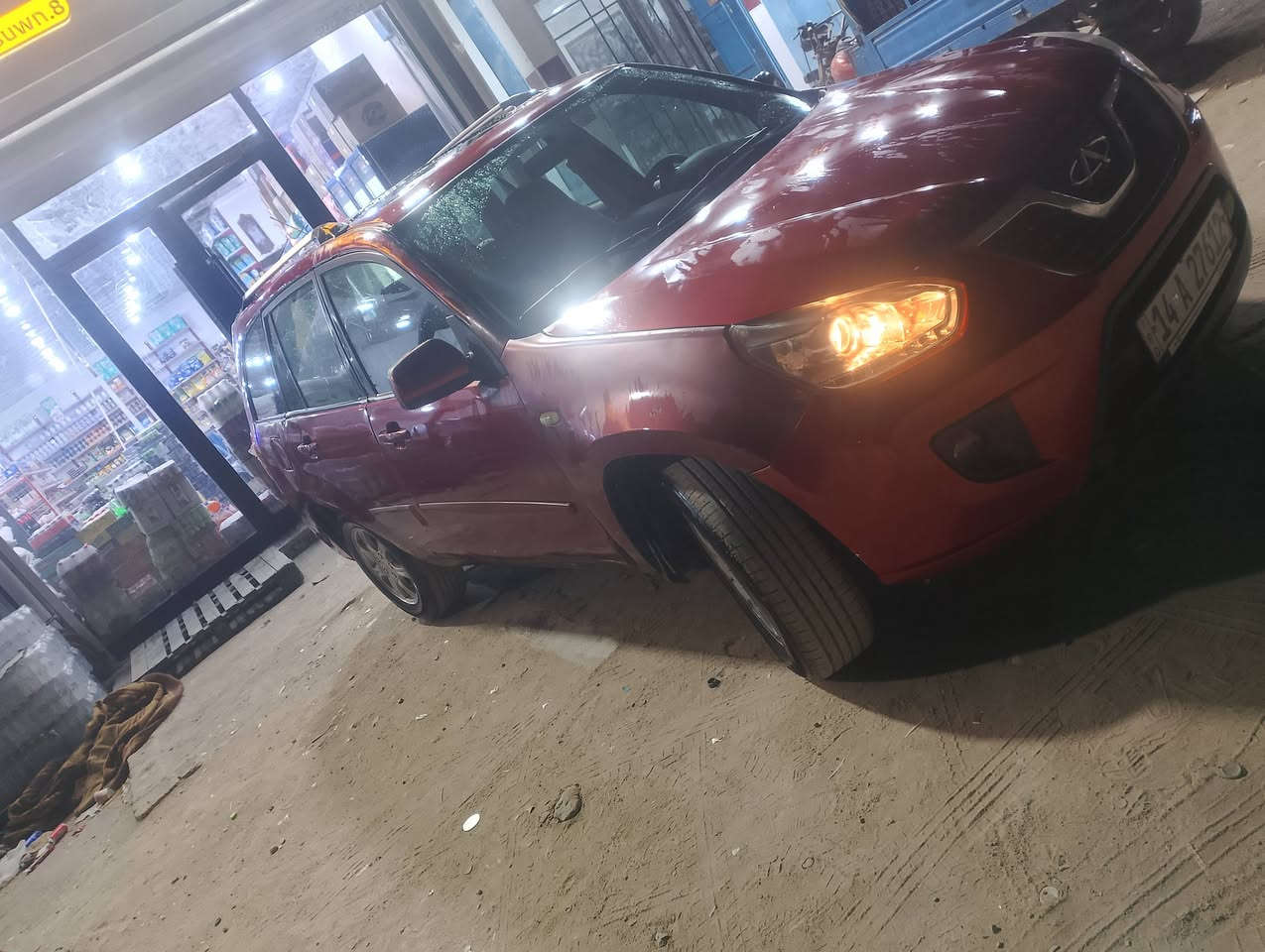 السلام عليكم سياره تيكو مديل 13 السياره جاهزه مكينه وكير بلاد جدد تخم تاير جدد  حداديه جديده رقم نكليزي مكاني البصره الزبير السعر 35 رقم الهاتف ***********
